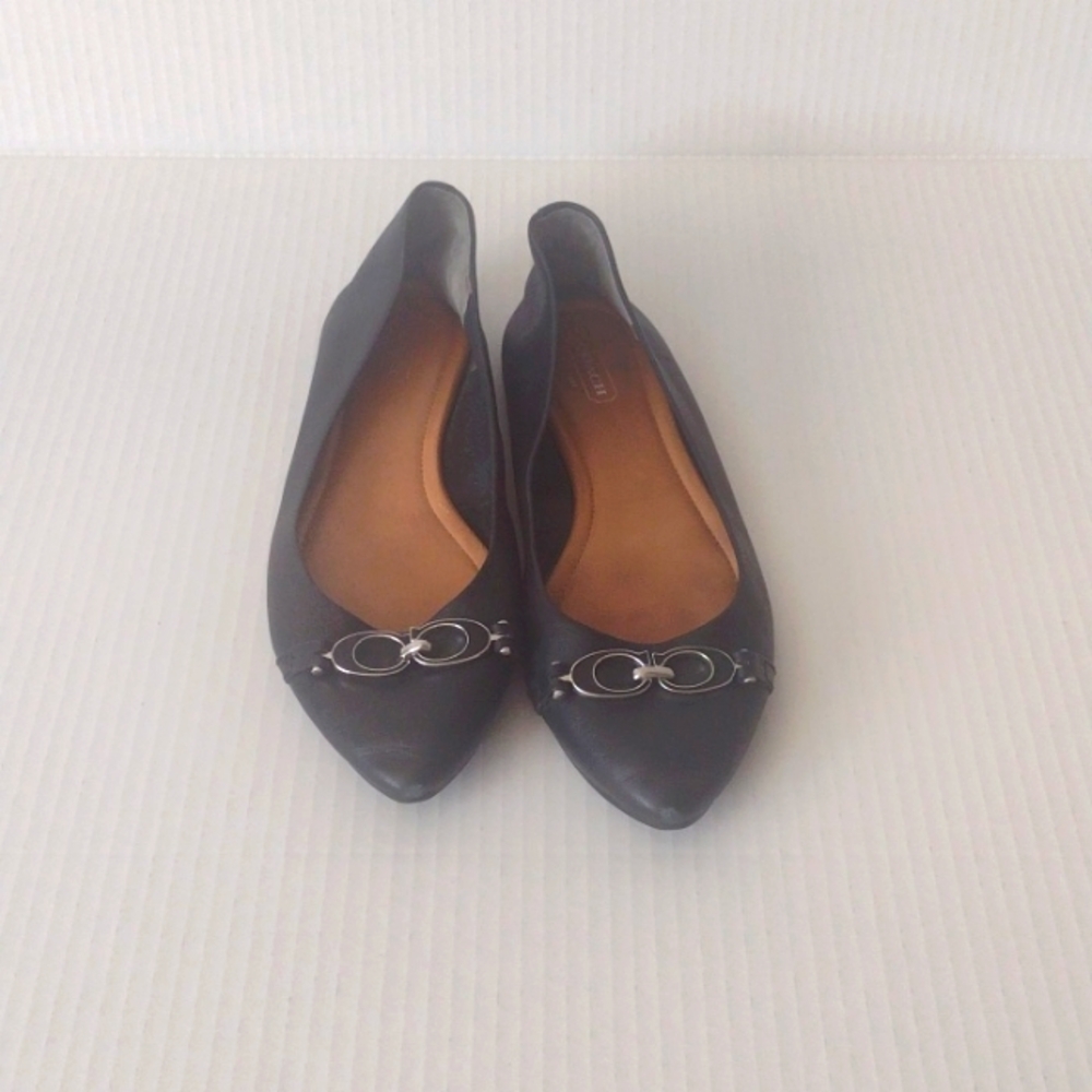 Coach pointed toe flats, size 8-8½
